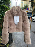 Kurze Damen Kunstfelljacke mit Stehkragen
