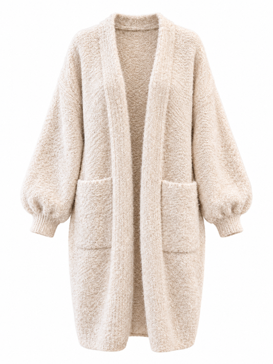 Langer Damen Flauschcardigan mit Taschen und Ballonärmeln – Produkt auf weißem Hintergrund